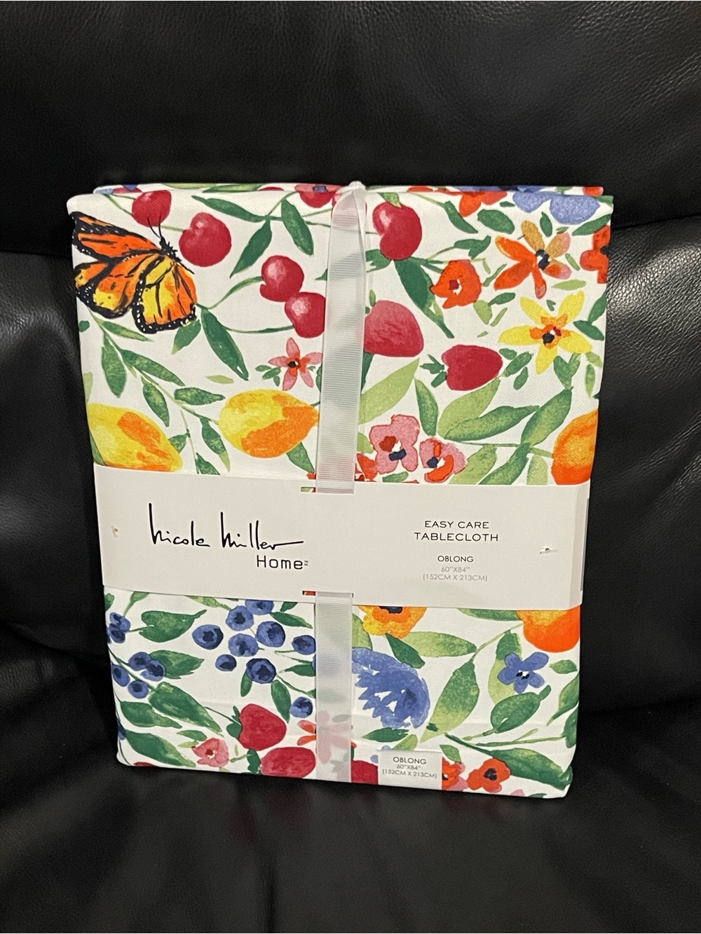 Nicole Miller Oblong Tablecloth 60” x 84”